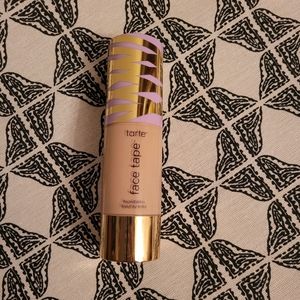 Tarte Face Tape Full Coverage Foundation- 14H fair honey (full size)